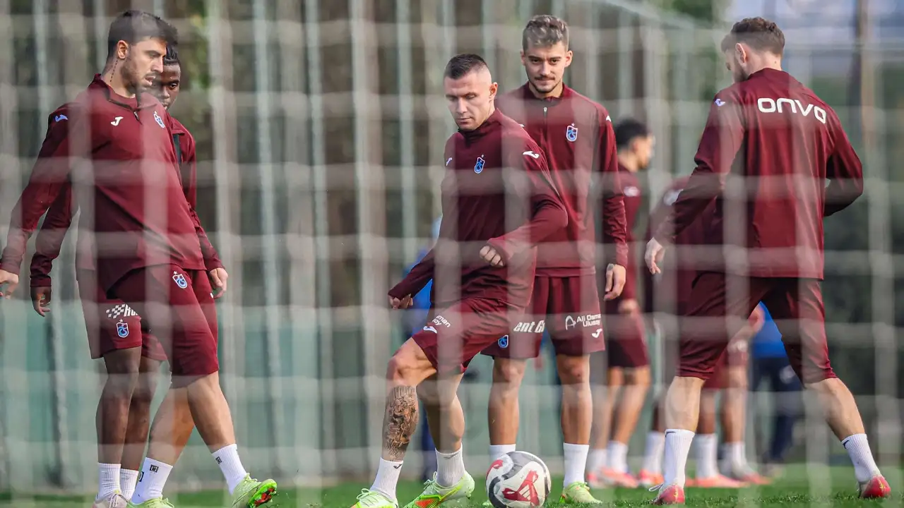 Trabzonspor, Alanyaspor’u ağırlıyor: İşte kadrolar ve maçın detayları