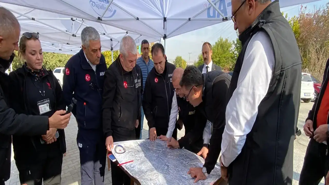 Elazığ’da kaybolan otizmli Veysel’i arama çalışmaları 35 kilometrelik alanda sürüyor