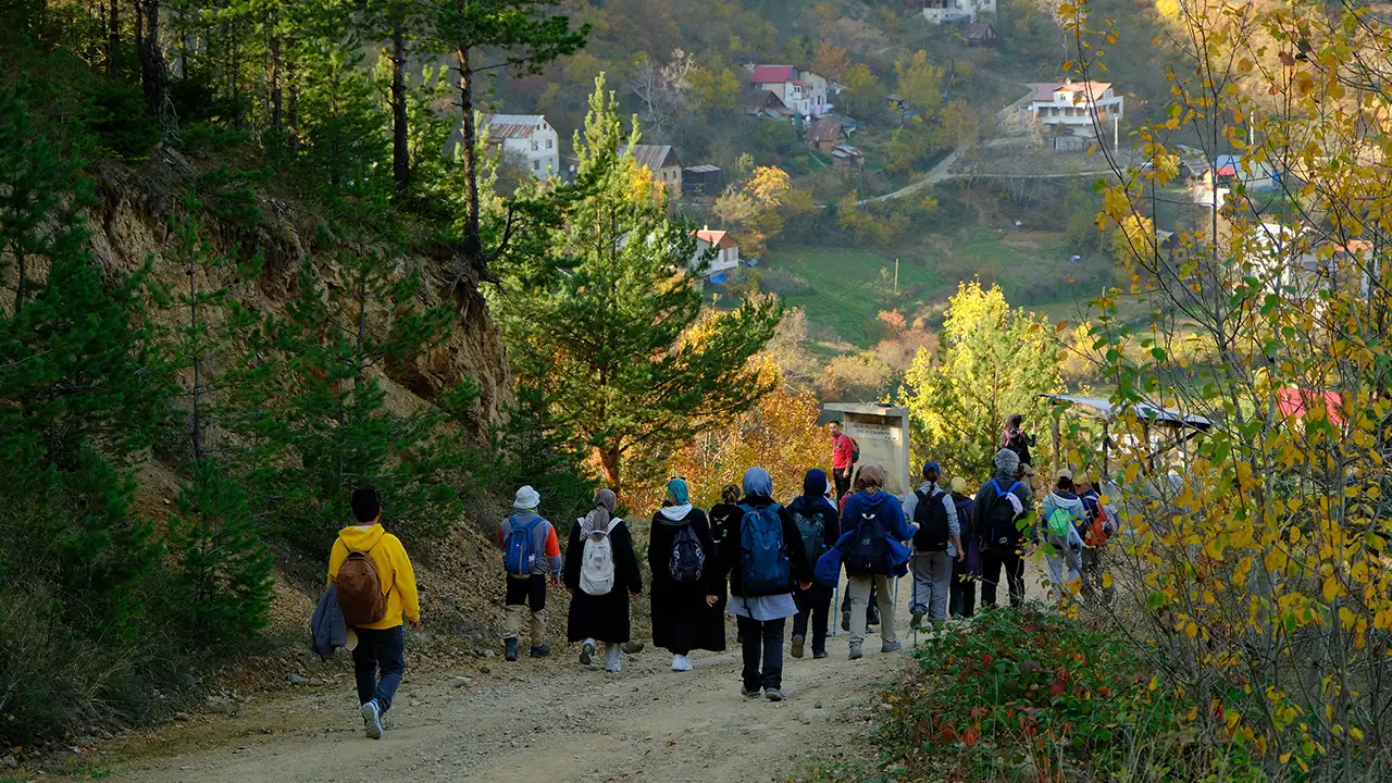 Gümüşhane’nin İsviçresi’nde doğa yürüyüşü gerçekleştirildi