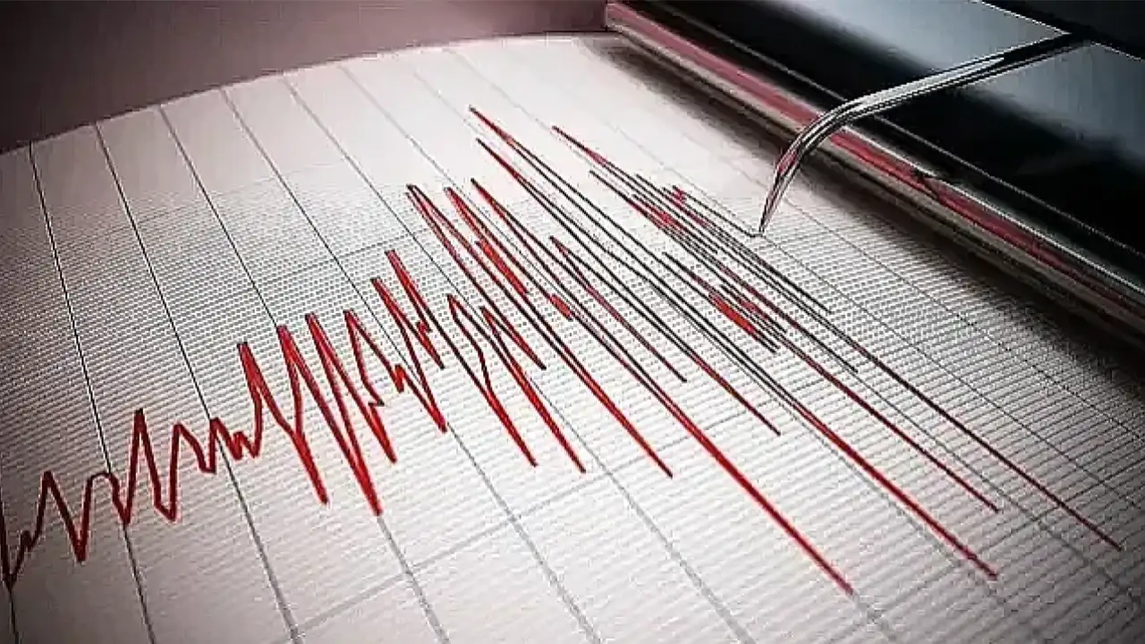 Son Dakika... Balıkesir'de 4,4 büyüklüğünde deprem