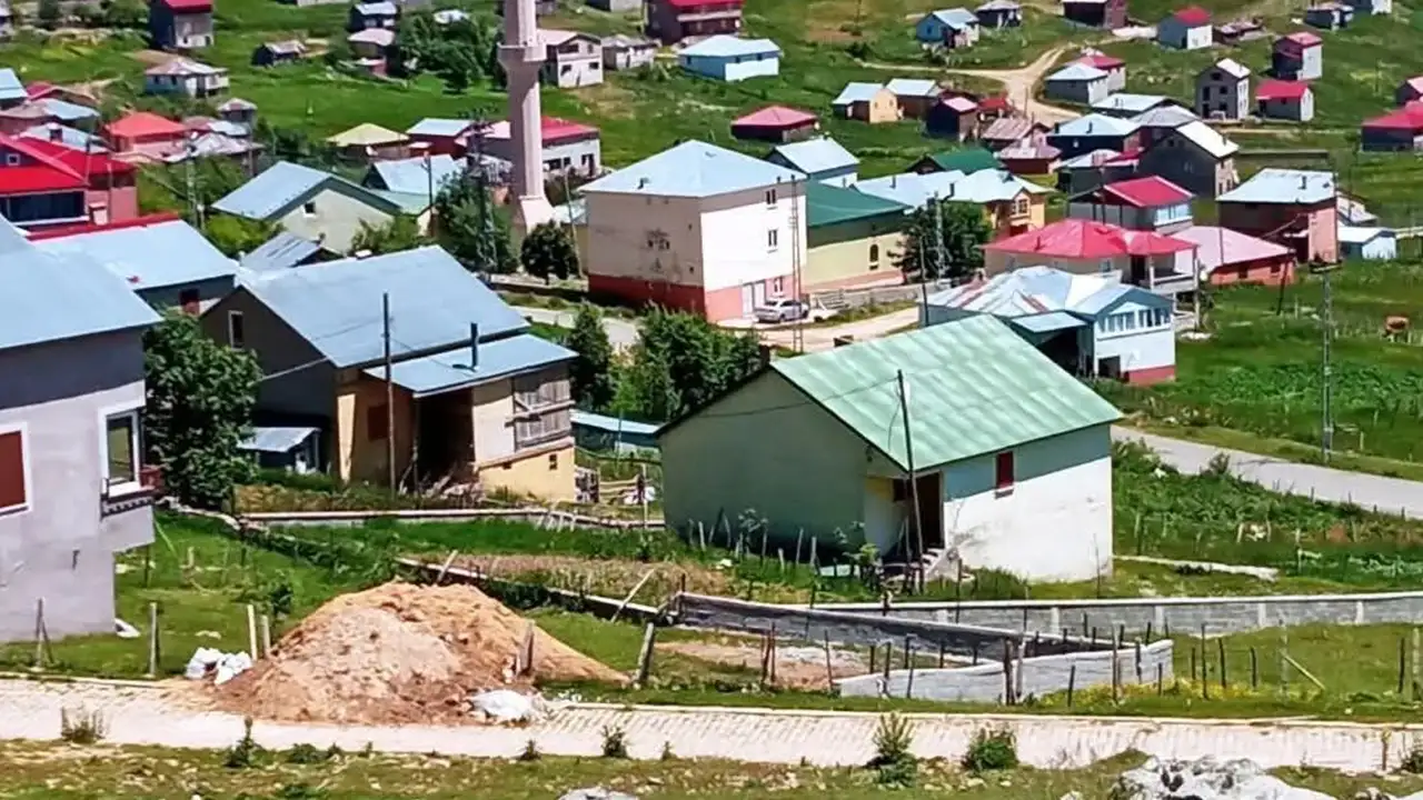 Giresun’da Konuklu köyü referandumla Yavuzkemal Beldesi’ne bağlandı