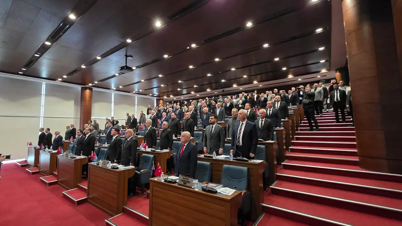 Trabzon’da çakışan etkinlikler meclis gündemine taşındı: Ön görüşmeler yapılmalı