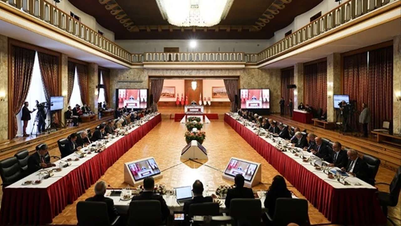 Uçak kazası nedeniyle TBMM’de planlanan toplantı yapılamadı