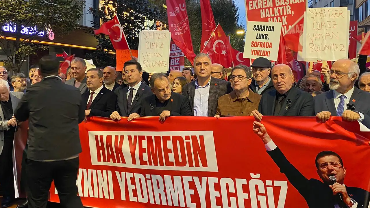 Trabzon’da İmamoğlu'na destek yürüyüşü: “Hak yemedin, hakkını yedirmeyiz!”