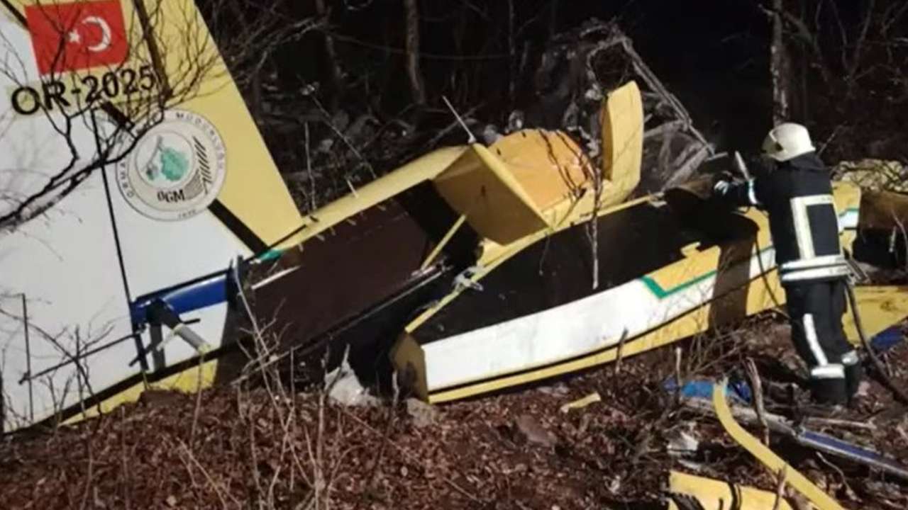 Kaybolan yangın söndürme uçağından acı haber: Pilot şehit oldu