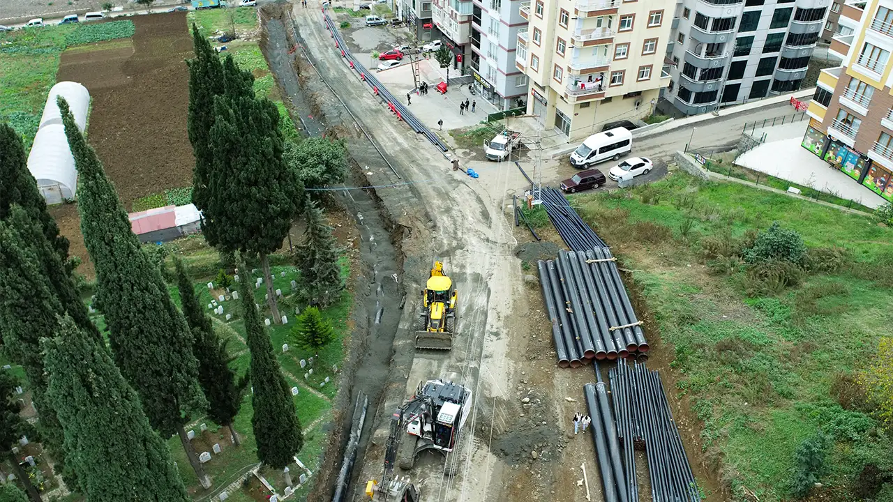 Akçaabat’ta şehir geçişinin kritik noktası yenileniyor: İlçe genelinde trafik rahatlayacak
