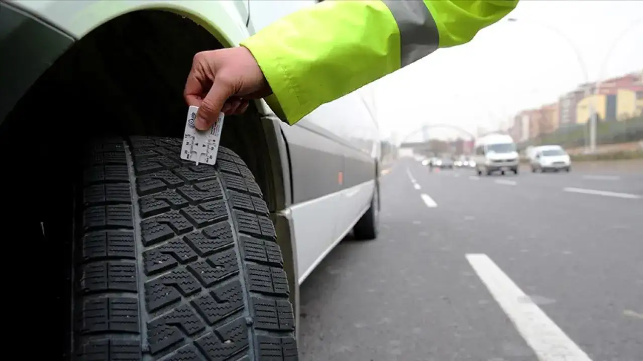 Trabzon İl Emniyet Müdürlüğü kış lastiği uyarısı: “Doğru lastik, kış lastiğidir”