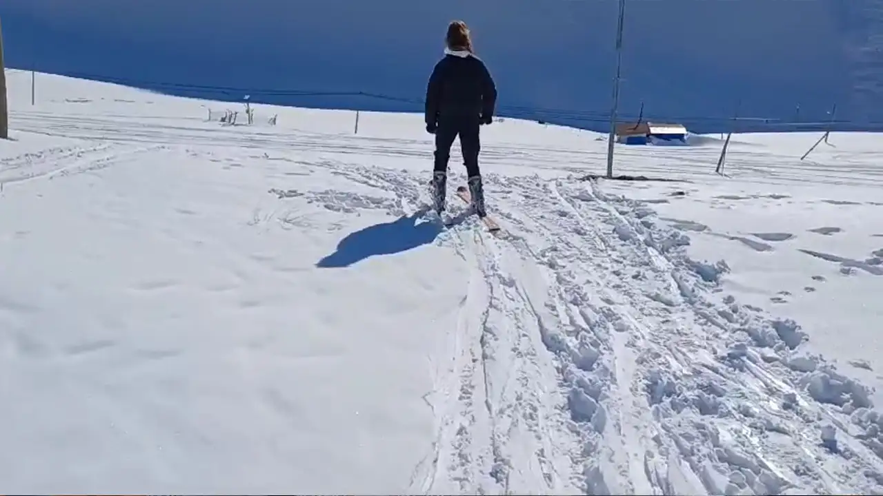 Giresun Eğribel Geçidi’nde sezonun ilk kayak heyecanı