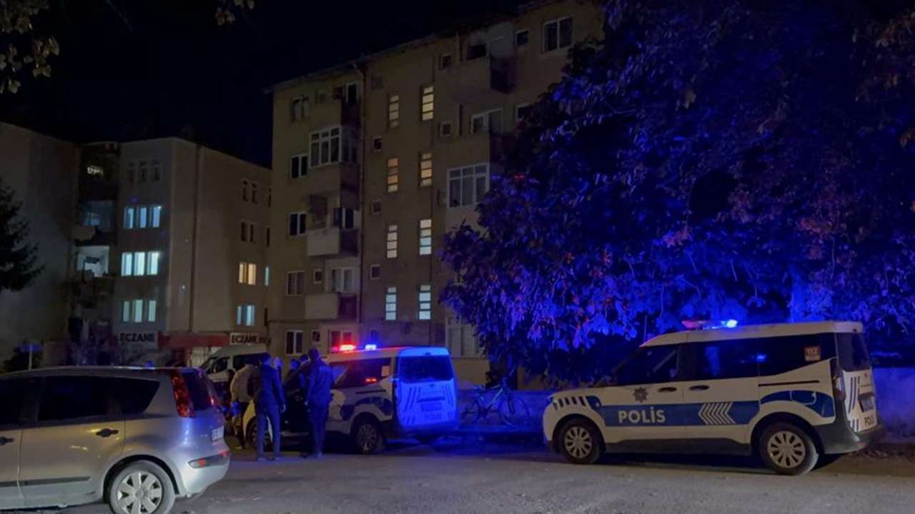 Cezaevi iznine çıkan adam evinde ölü bulundu