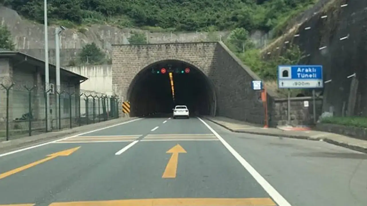 Trabzon Araklı Tüneli'nde çalışma: Sürücüler için saat 17.00'e kadar dikkat