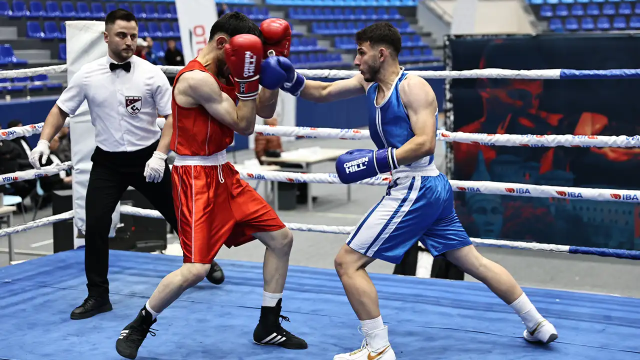 Bayburt Üniversitesi’nde üniversite sporları şampiyonası başladı