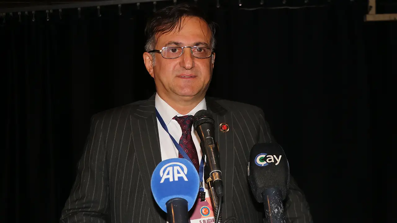 Rize Muhtarlar Federasyonu Başkanlığına Remzi Güzel yeniden seçildi