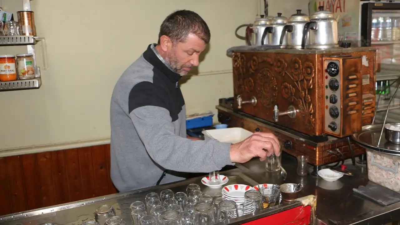 Samsun'da kanser hastası çaycının yaşam mücadelesi