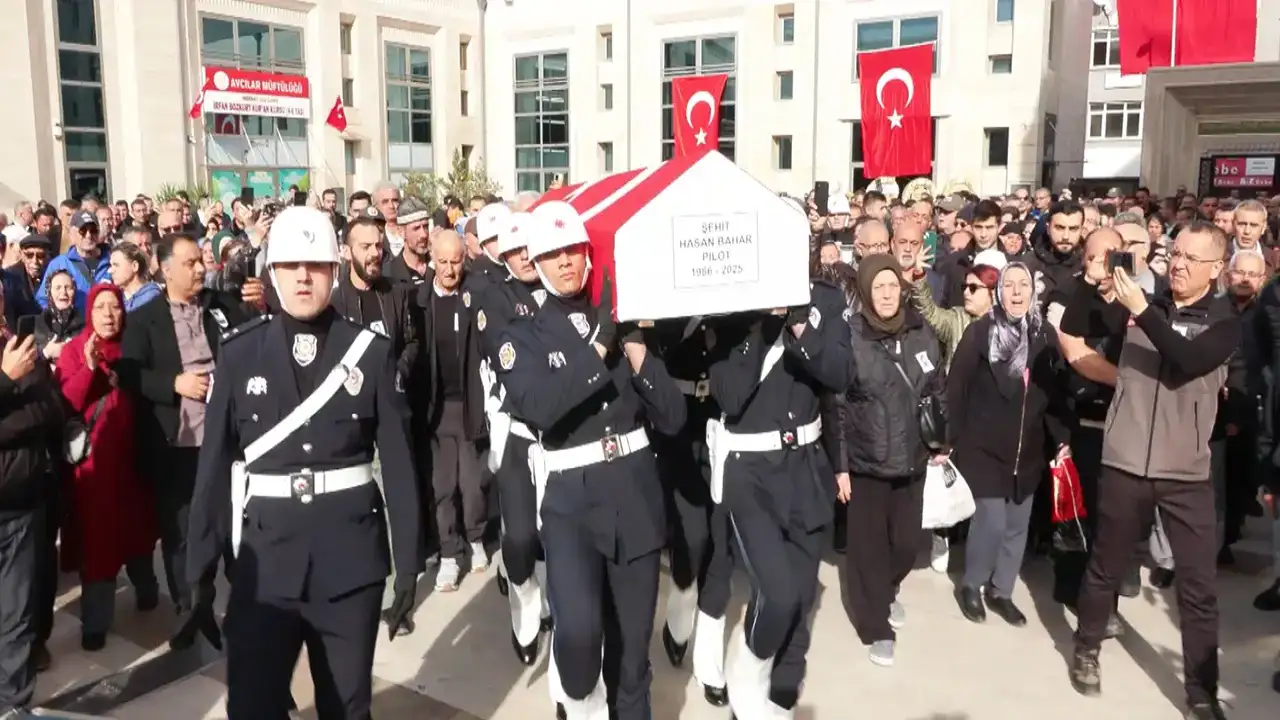 Şehit Pilot Hasan Bahar memleketinde son yolculuğuna uğurlandı