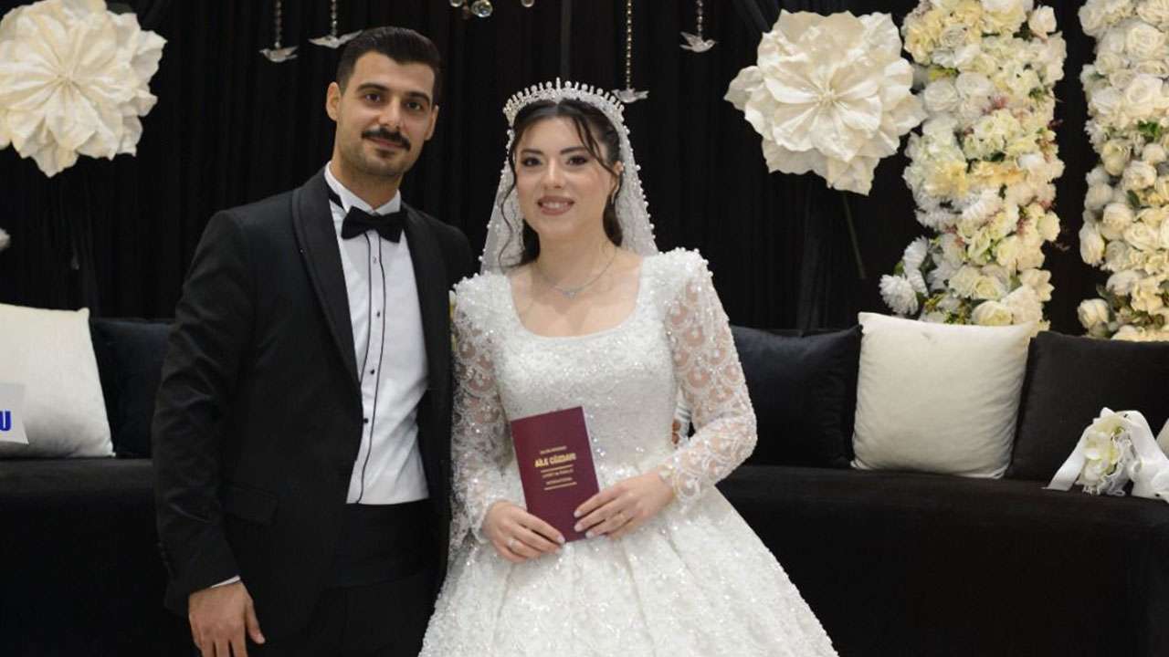 Emiroğlu ailesinin mutlu günü:  Bekir Sami Emiroğlu kızını evlendirdi