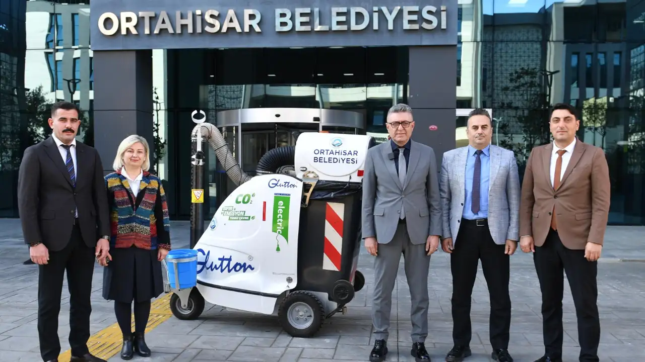 Ortahisar Belediyesi Vakumlu Temizleme Makinası’nı araç parkına kattı