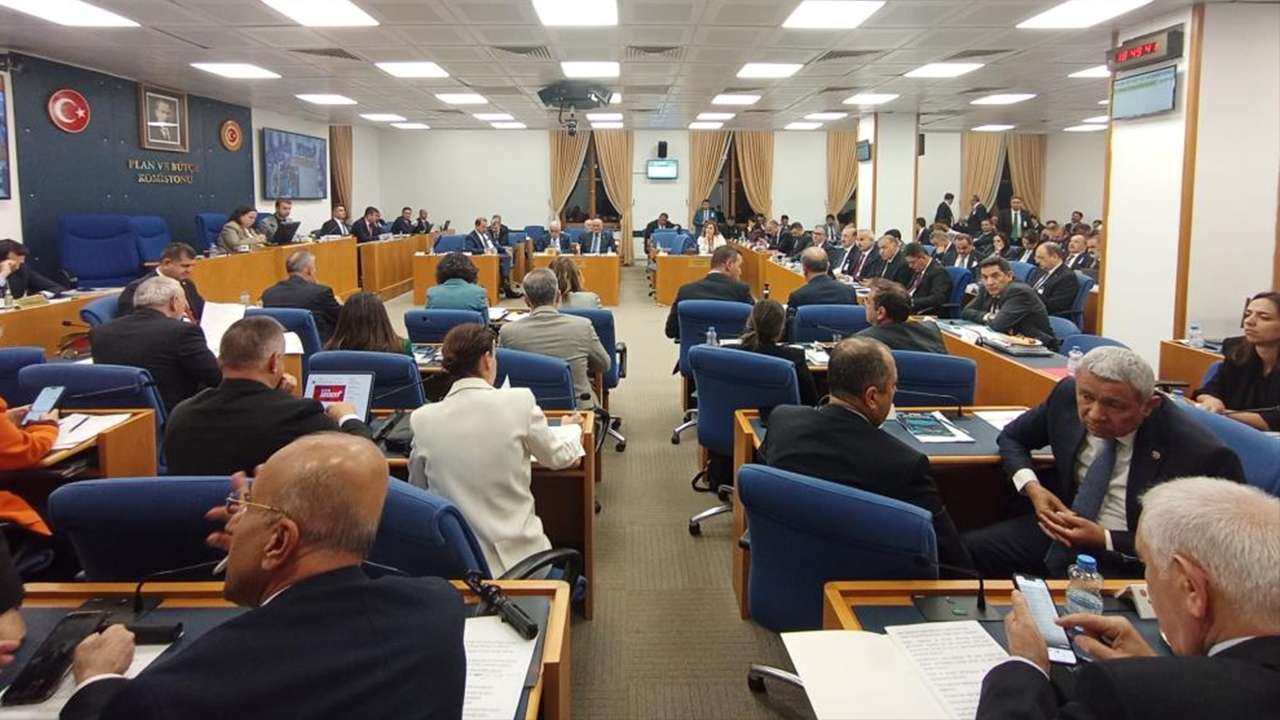 TBMM’de ‘Kürt illeri’ tartışması: Komisyon toplantısında gerilim yükseldi