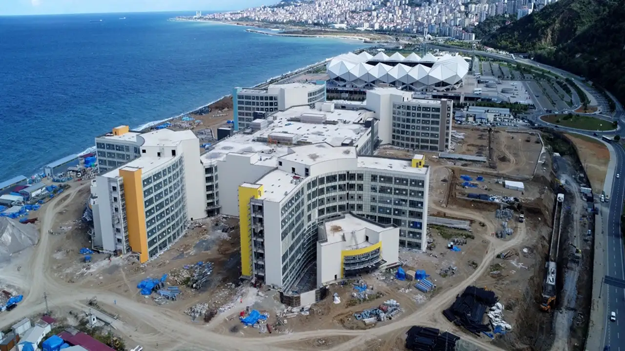 Trabzon Şehir Hastanesi için yeni açıklama: "O tarihte teslim alınacak"