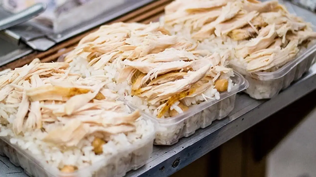 Trabzon'da onlarca kişinin zehirlendiği vakadan resmi açıklama: "Gerekirse yaptırım uygulanacak"