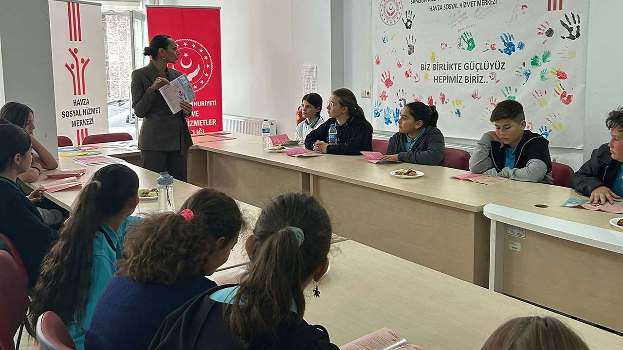 Havza’da öğrencilerden Çocuk Hakları Günü’nde anlamlı ziyaret