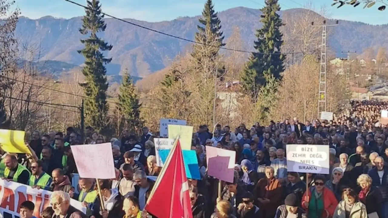 Artvin Murgul’da siyanüre hayır yürüyüşü: Halk toprağını ve suyunu korumaya kararlı