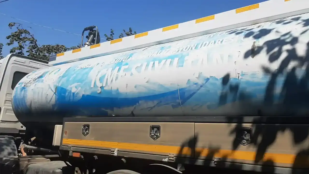 Zorlu: Tankerle su taşımak yanlışlığın göstergesi