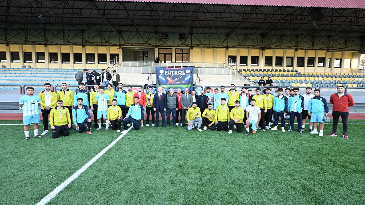 KTÜ ev sahipliğinde düzenlenen “Üniversiteler Arası Futbol Bölgesel Grup Elemeleri” tamamlandı