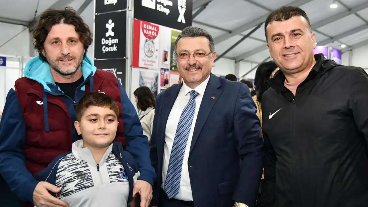 Fatih Tekke’nin ilgisi dikkatlerden kaçmadı