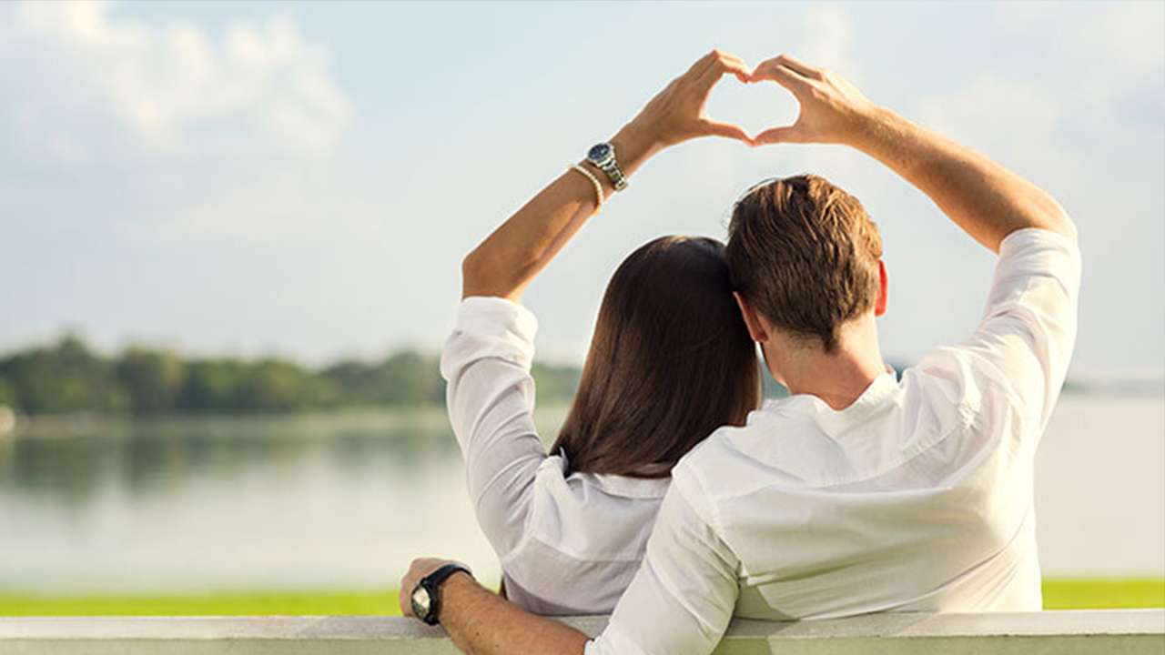 Kadınlar mı erkekler mi daha uzun yaşıyor? Cevabı Sağlık Bakanlığı açıkladı