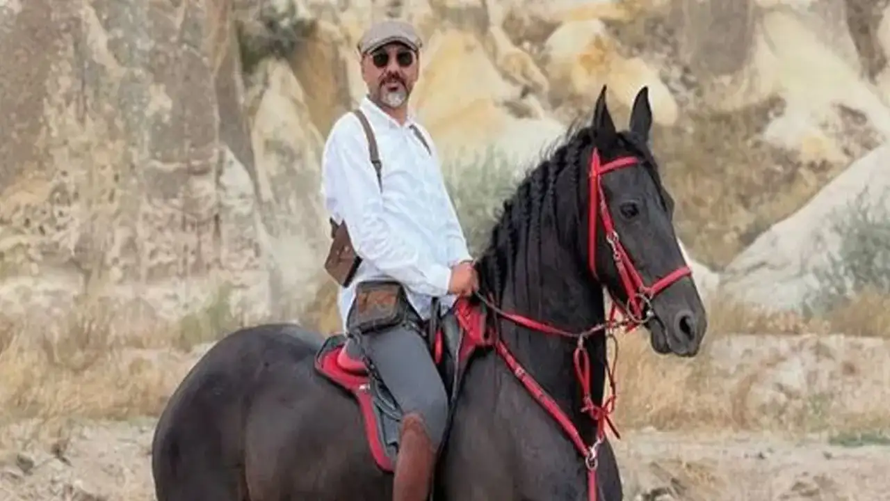 Gezinti faciayla bitti: Emrah Kavlak at üzerinde hayatını kaybetti