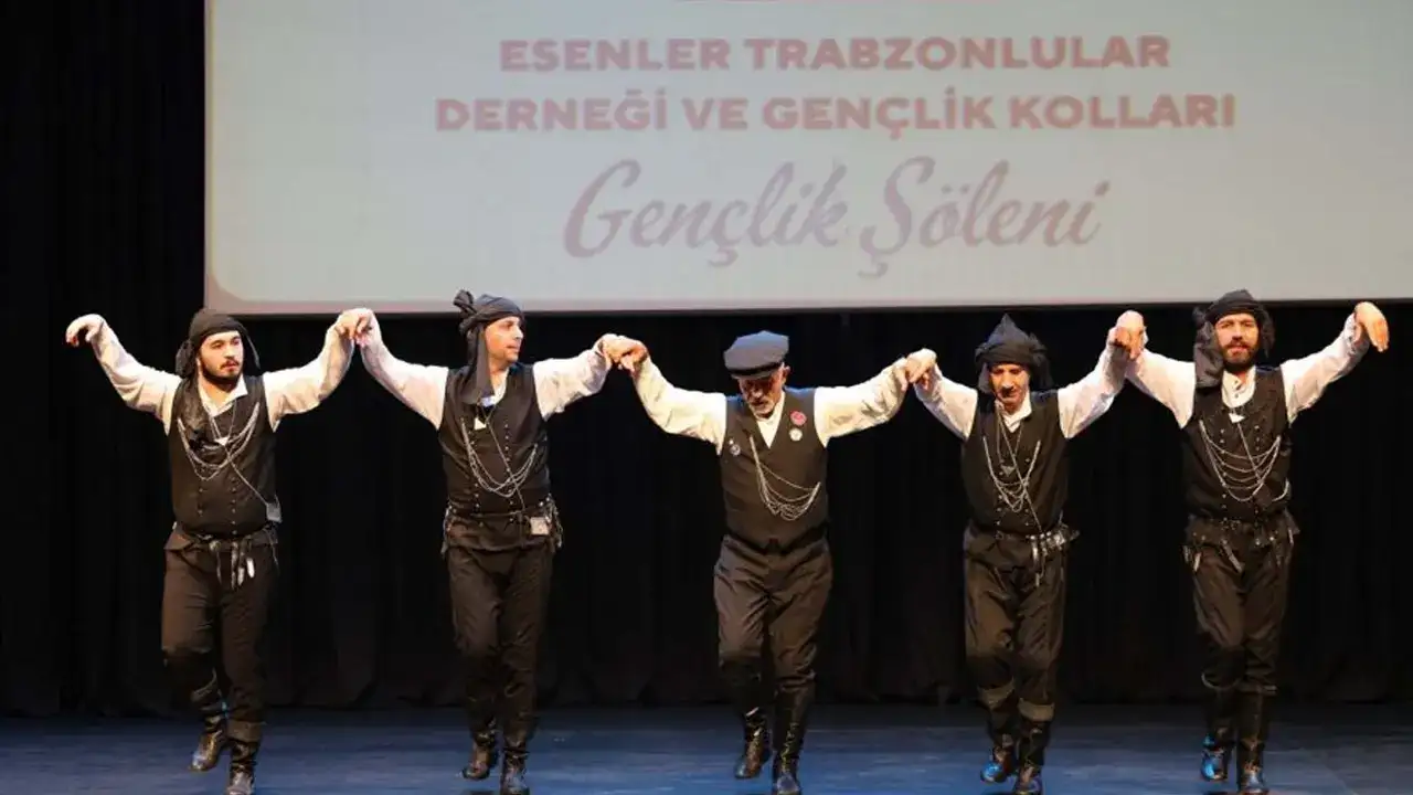 Trabzon coşkusu İstanbul’a taşındı: Memleket hasreti giderdiler