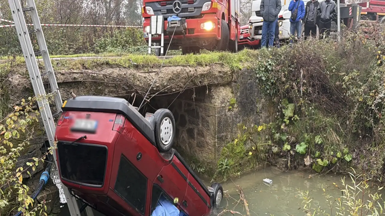 Bartın'da otomobil dereye devrildi: Evli çift boğuldu, komşuları ağır yaralı