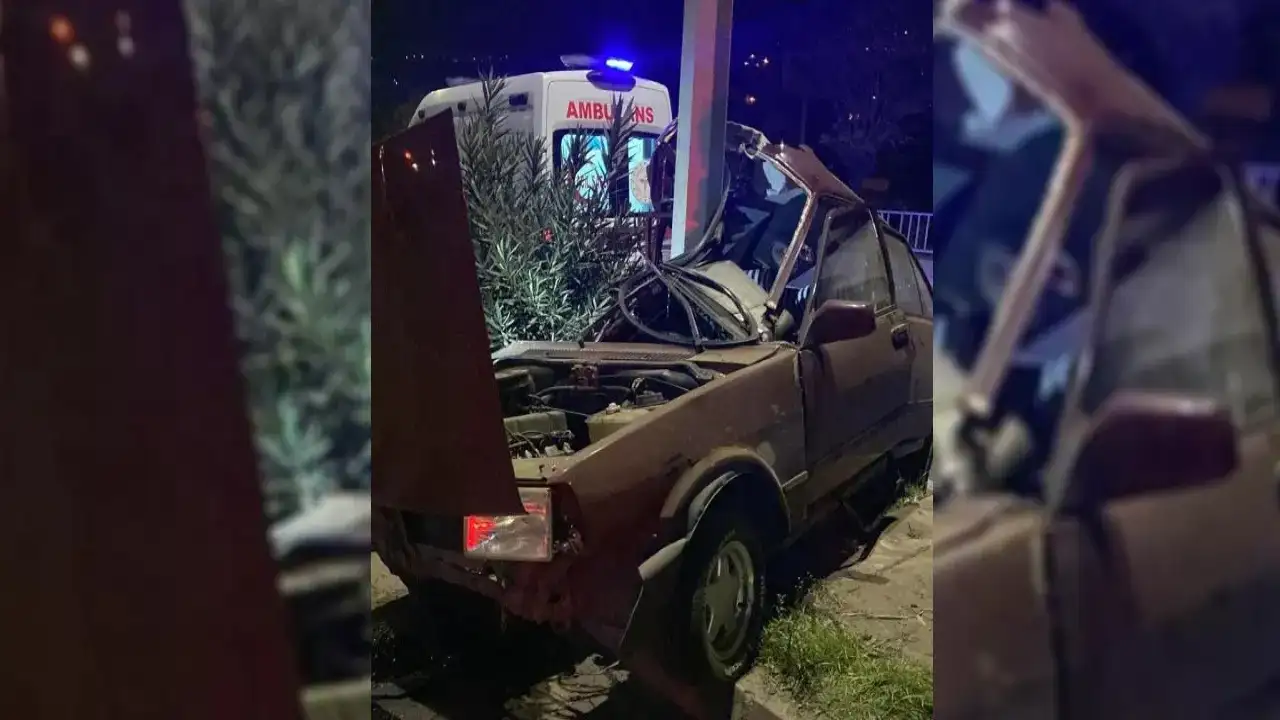 Trabzon'da kaza ölüm getirdi: Direğe çarpan araç hurdaya döndü