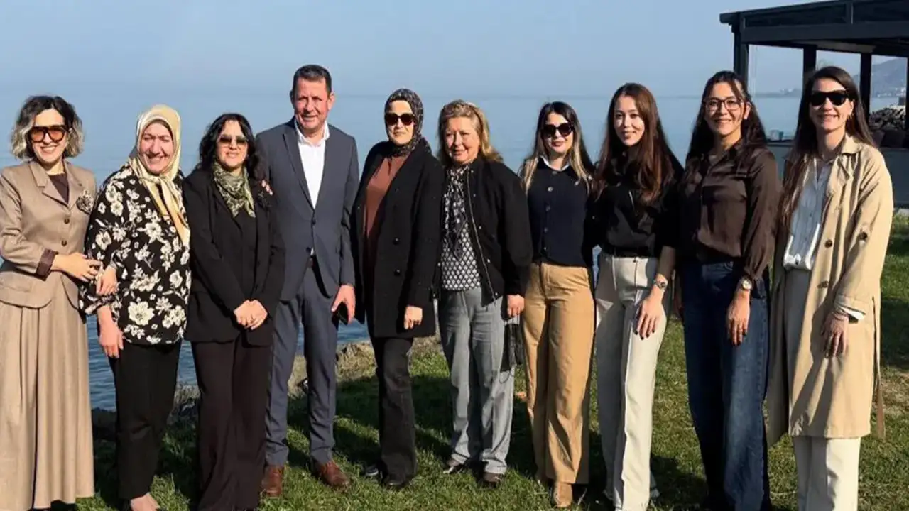 Giresun'da kadın muhtarlarla buluşma; Yağlıdere’de personele trafik eğitimi