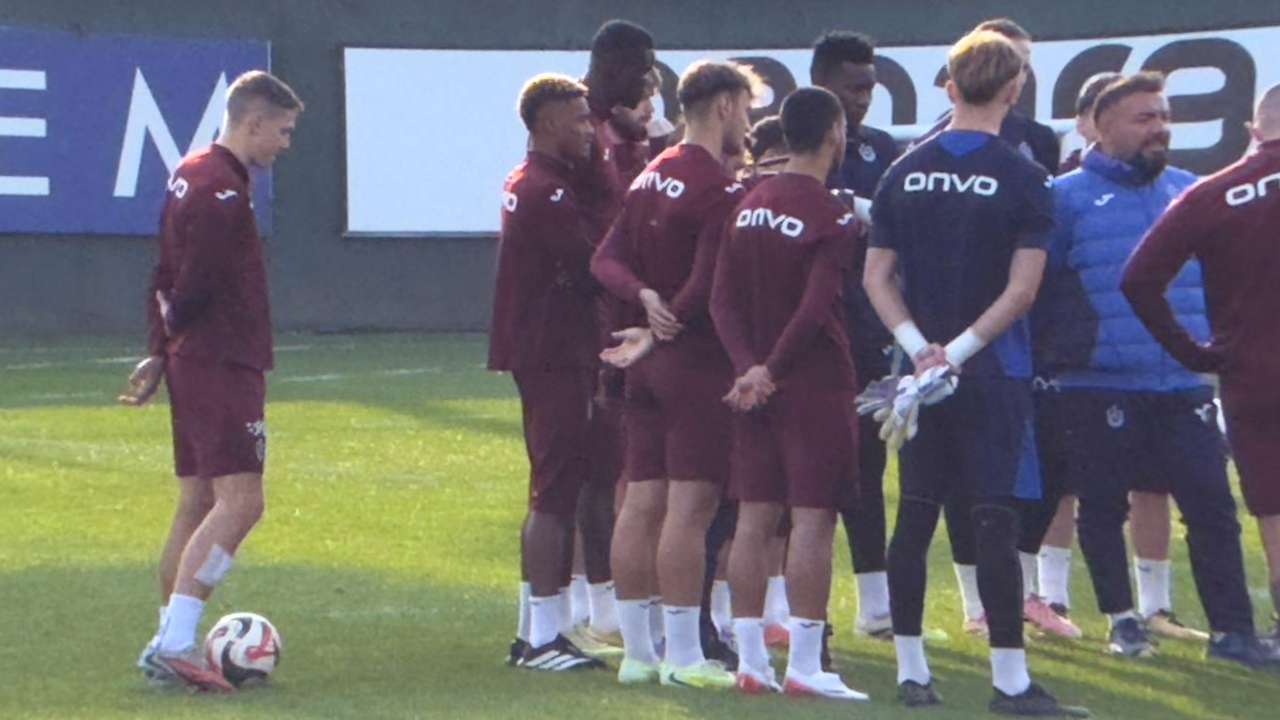 Sikan'ın görüntüleri canlı yayında gündem oldu: “Bu görüntü profesyonelliğe sığmaz”