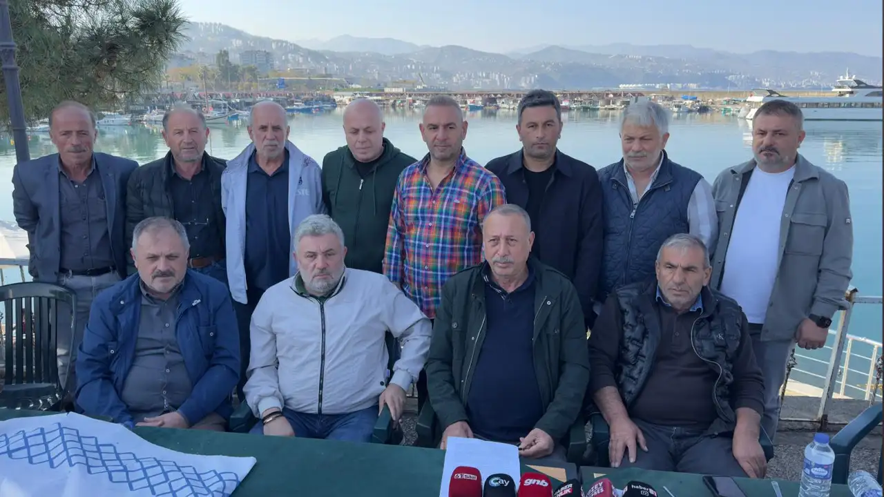 Trabzon’da balıkçı barınaklarının devri tartışmaları sürüyor: “Yetki bizde değil Bakanlıkta”
