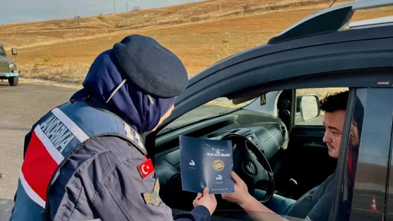 Bayburt’ta KADES uygulaması tanıtıldı, vatandaşlar bilgilendirildi