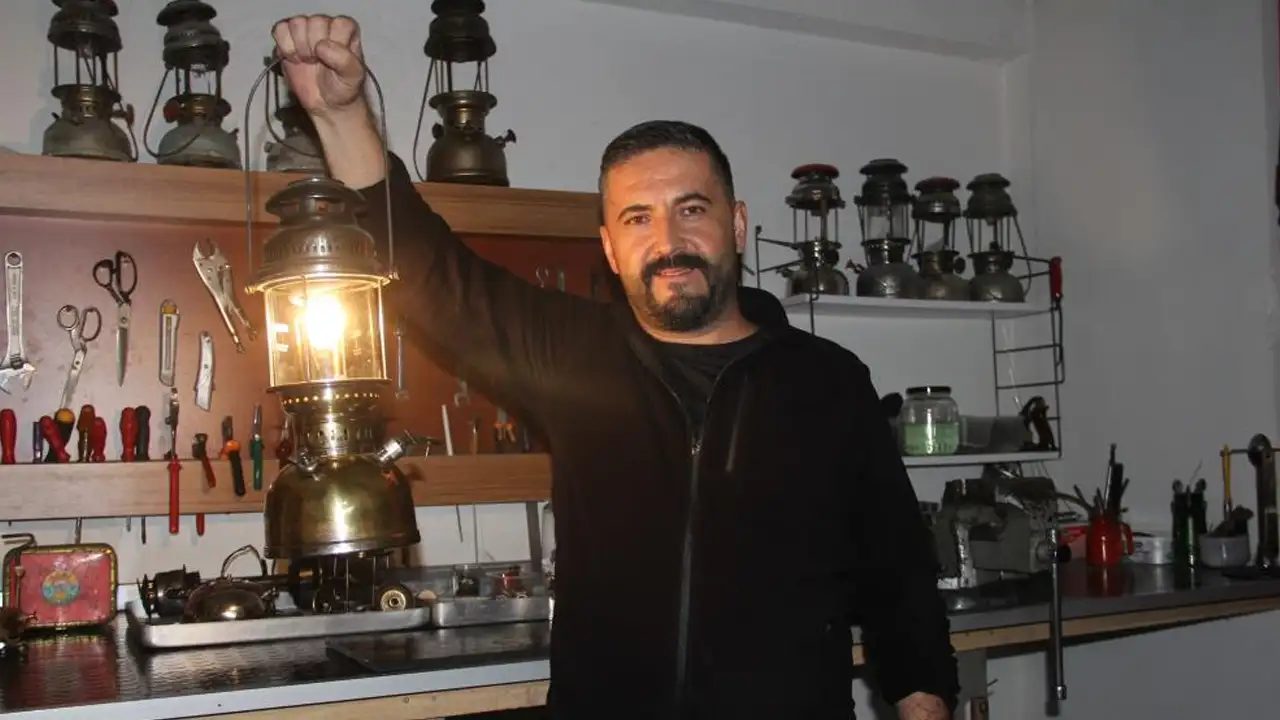 Giresun’da 80 yıllık gemici fenerleri ve gaz lambaları yeniden ışıldıyor