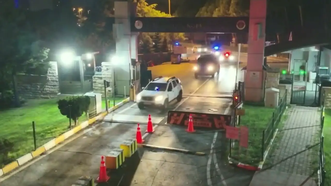 32 ilde FETÖ operasyonu: 92 gözaltı, 59 tutuklama