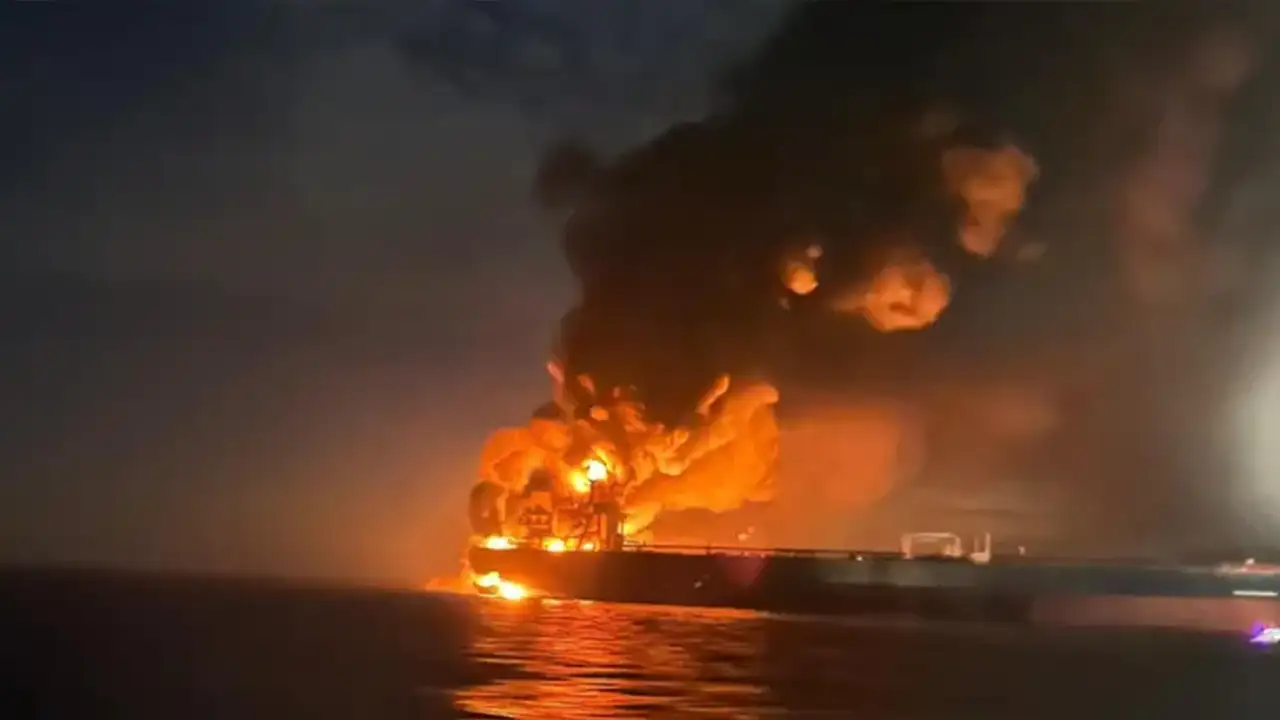 Karadeniz’de KAIROS ve VIRAT vurulmuştu: Ukrayna gemiye saldırı anlarını paylaştı