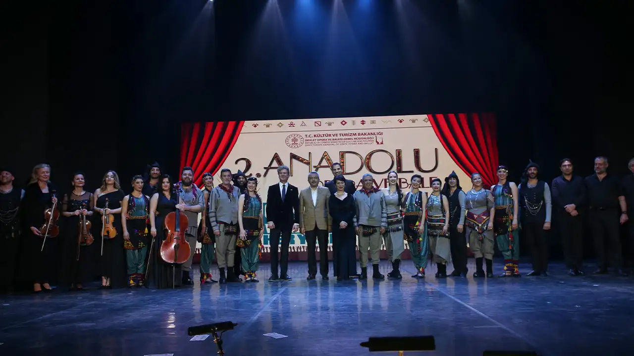 Rize’de sanat dolu günler: 2. Anadolu Opera ve Bale Festivali başladı