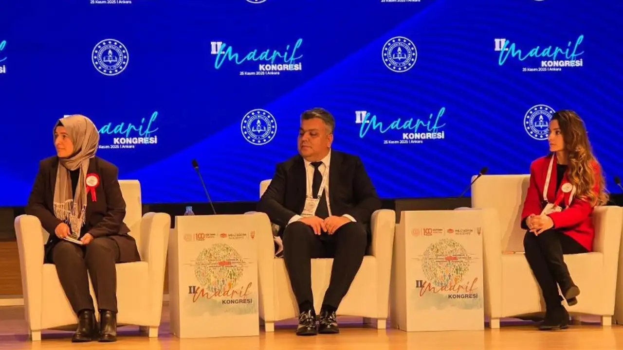 Bayburtlu öğretmenden II. Maarif Kongresi’nde önemli sunum