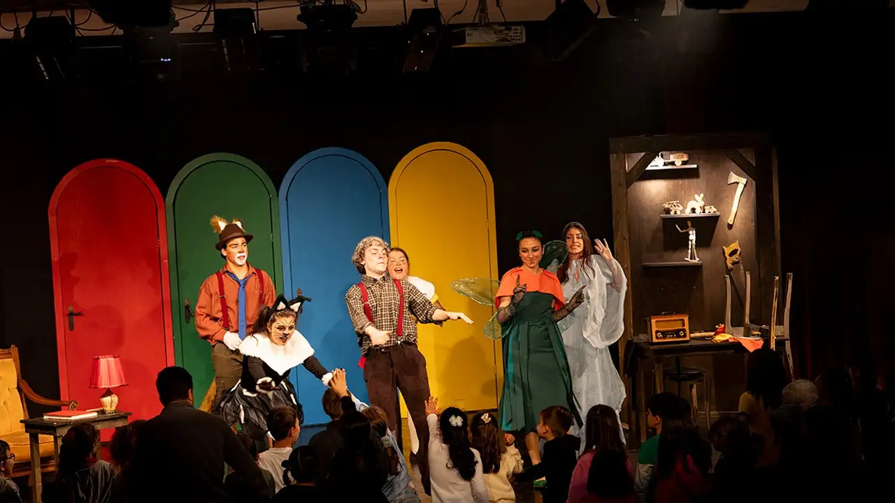 Akçaabat’ta miniklere kültür ve sanat şöleni: “Pinokyo” sahnede