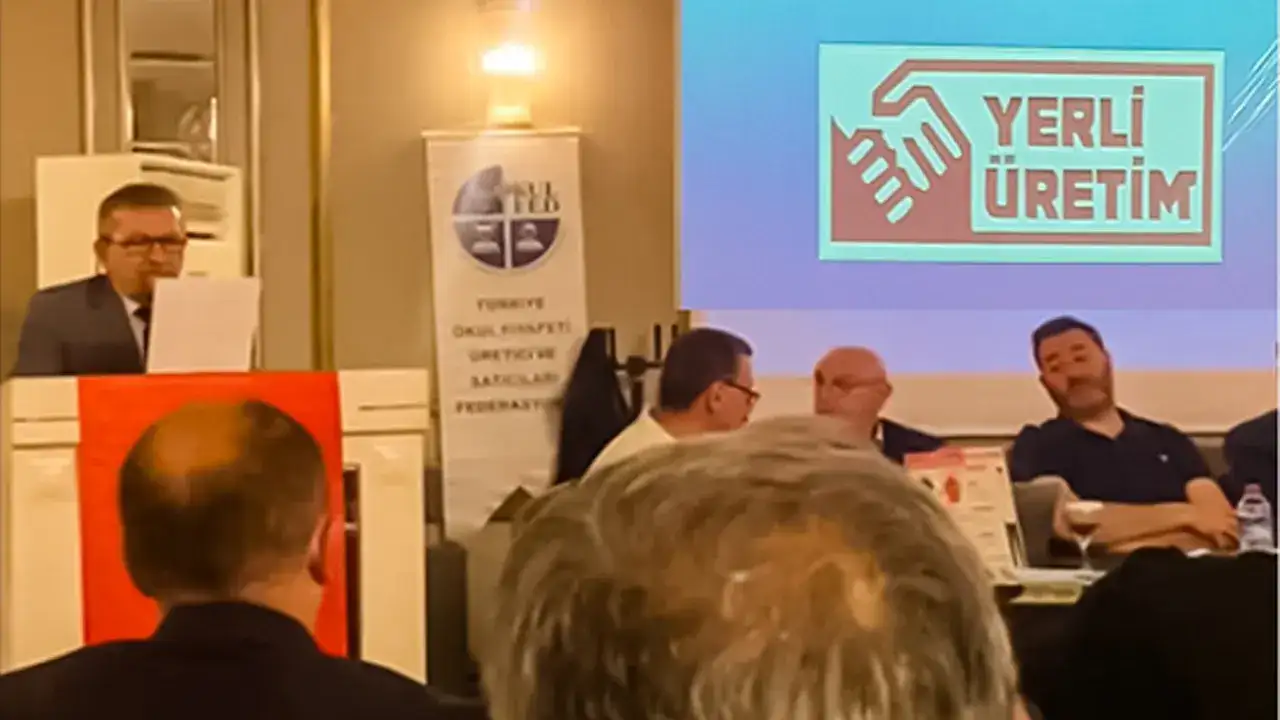 Okul kıyafeti krizi ortaya çıktı: 150 milyon adet satılamaz hale geldi