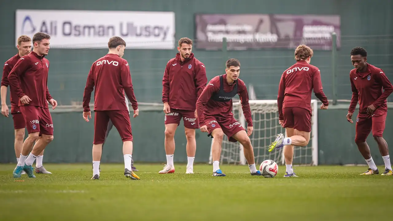 Fatih Tekke'nin en zor kararı: Formayı kime verecek?