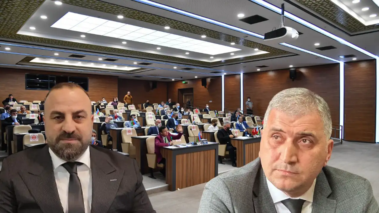 Trabzon'da iki Partiliden karşılıklı restleşme geldi: Batmaz, Kara’ya “Hadi oradan!” dedi