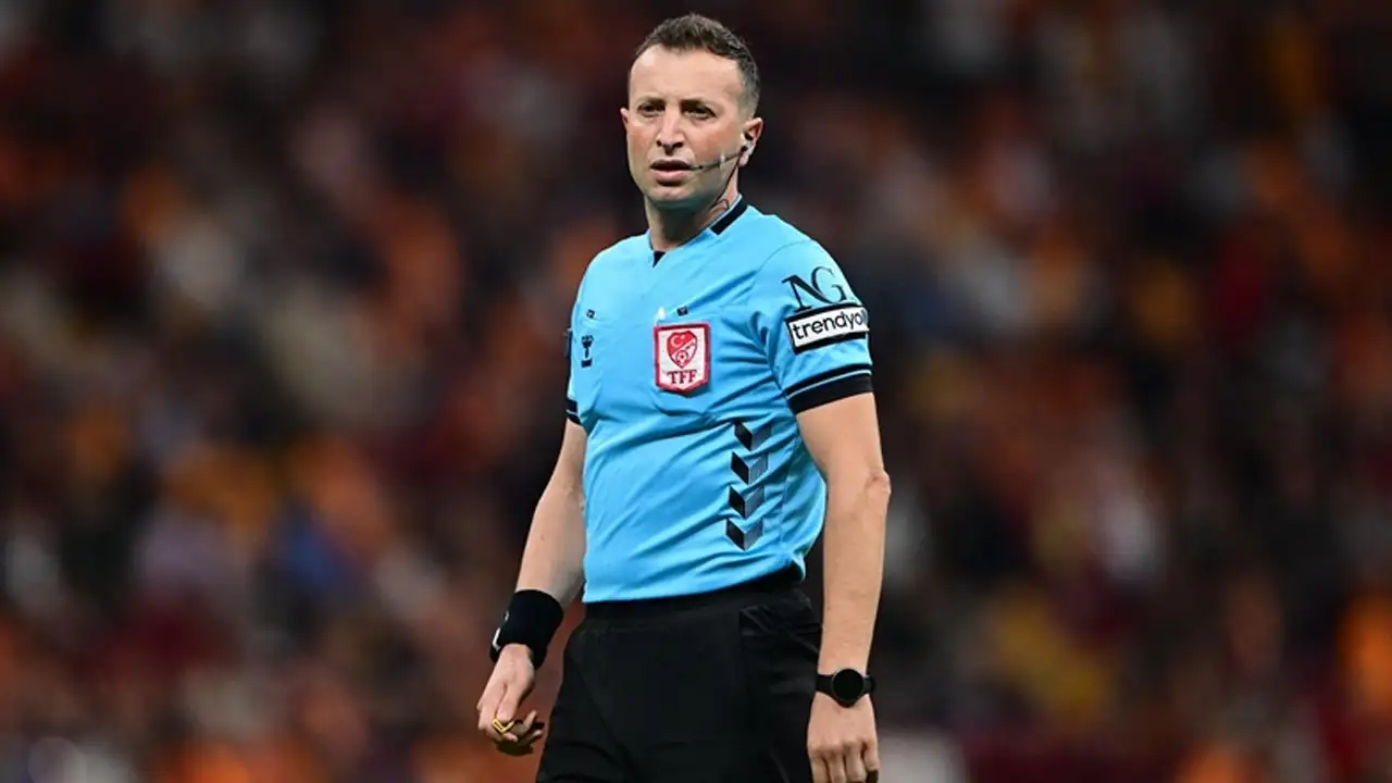 Fenerbahçe - Galatasaray maçı hakemi üzerinden Trabzonspor'u hedef aldılar