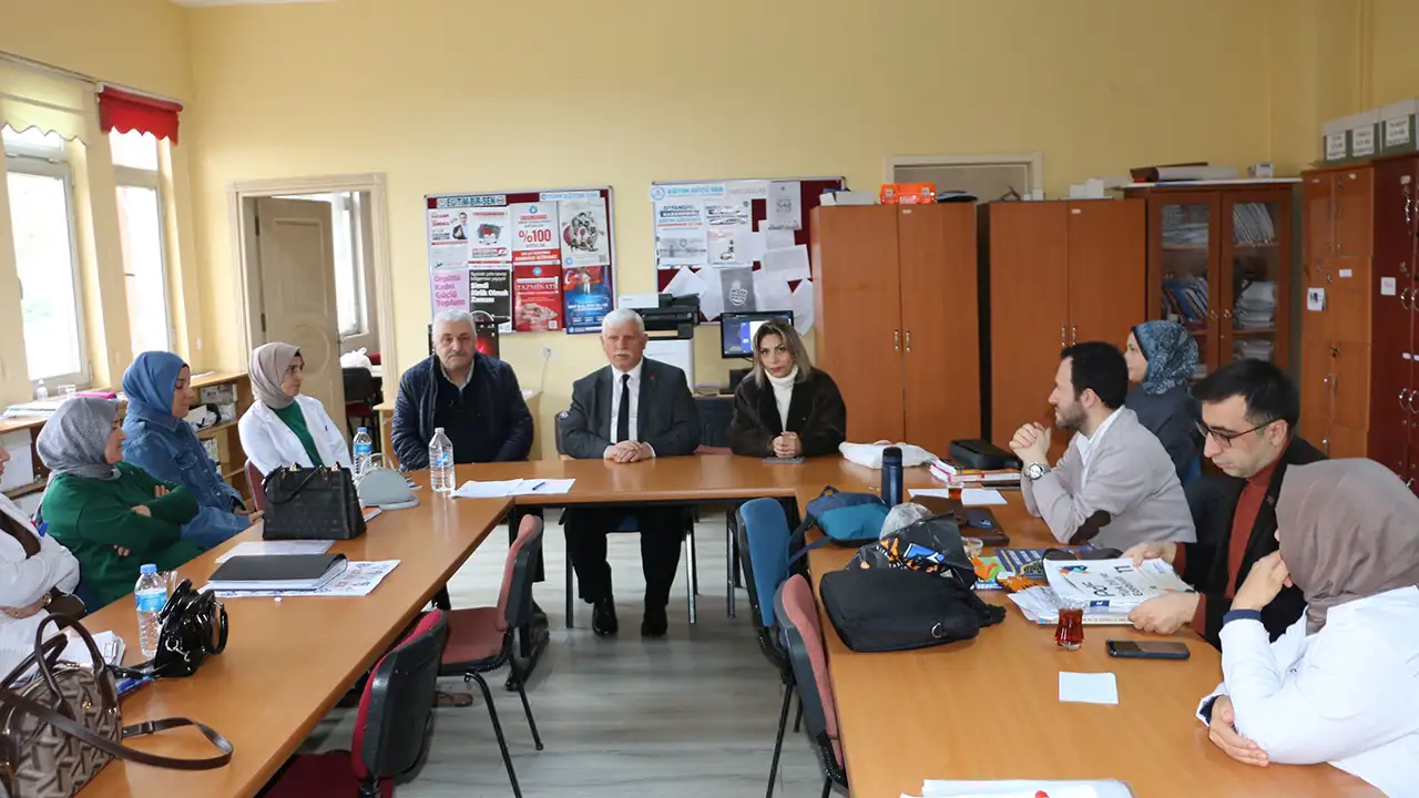 Of Milli Eğitim Müdürü Kabahasanoğlu’ndan lise ziyareti