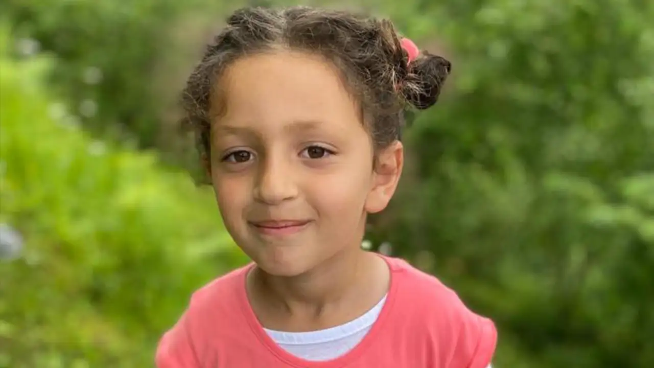 Trabzon'da kaldırımda yürürken araba çarpmıştı: Son yolculuğuna uğurlanacak