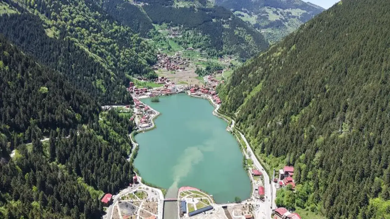 Uzungöl’de yeni dönem mi başlıyor? Başkan Genç kritik planı açıkladı